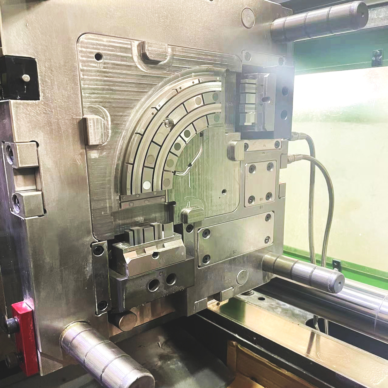 H13 Core Precision Injection Mold with 1 Million Shots Mouldlife