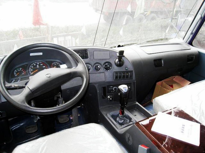 340HP Dongfeng EQ4256W3G Tractor Truck,Dongfeng Camions