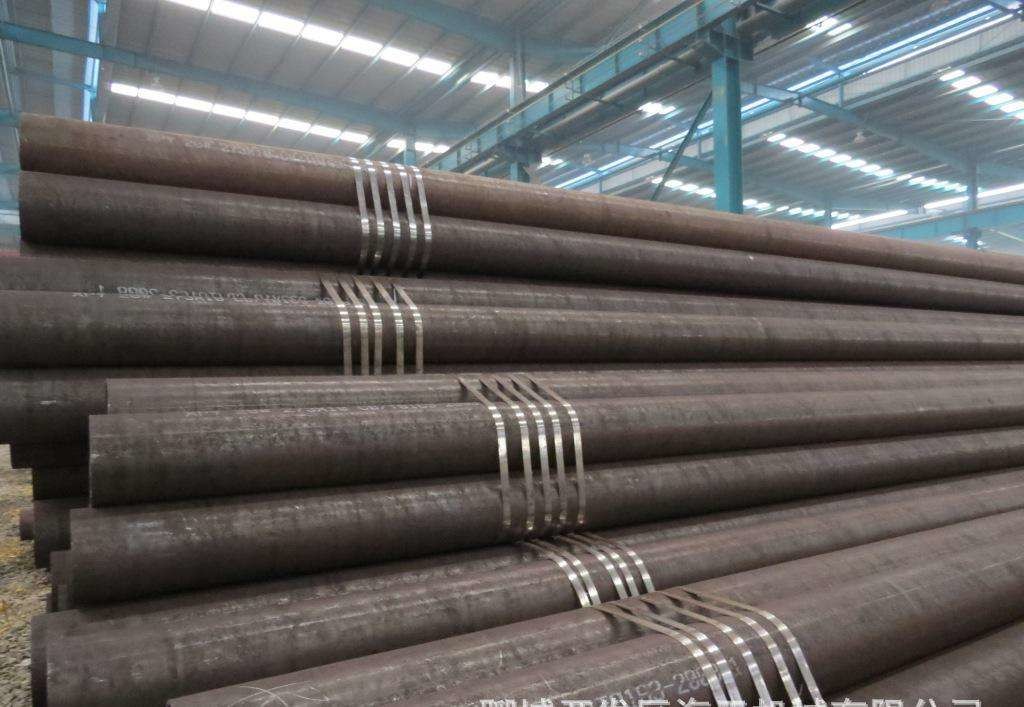 Round Shape Carbon Steel Pipes 1-1/4'' Size 0.8 - 50mm Thickness