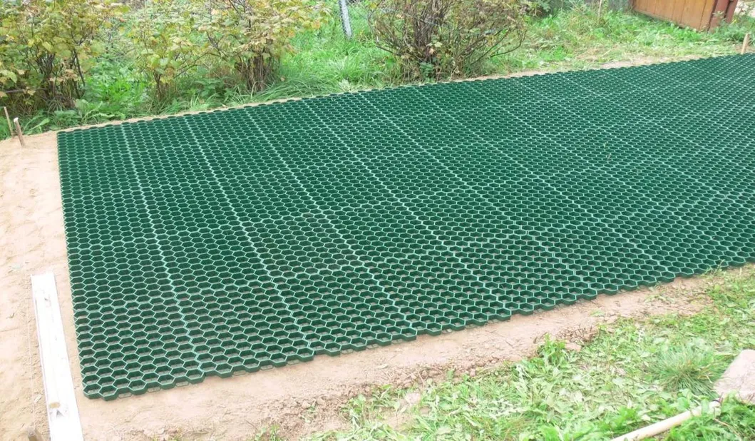 Wholesale Price Lawn Ground Paving Plates Permeable Gravel Grass Planting Grid Mould for Driveway Factory Supply