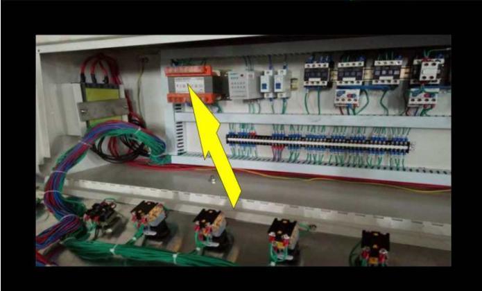 12 Spindles Glass Straight Line Edging Machine