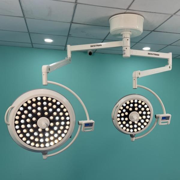 Quality Adjustable Spot LED Ceiling Mounted Surgical Lamp Ultra Slim Streamline Design for sale