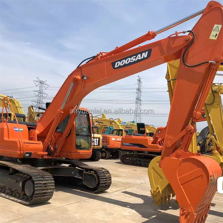 Affordable Second Hand DOOSAN DH220LC-7 Excavator for Crushing Used Hand Excavators