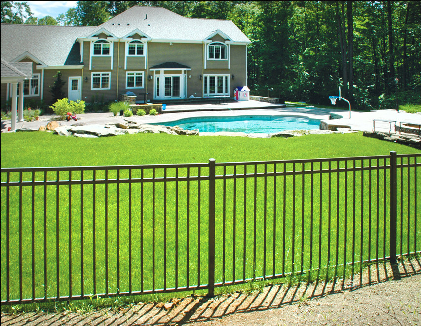3mm Thickness 8foot Width Steel Tubular Fencing For Swimming Pool Security