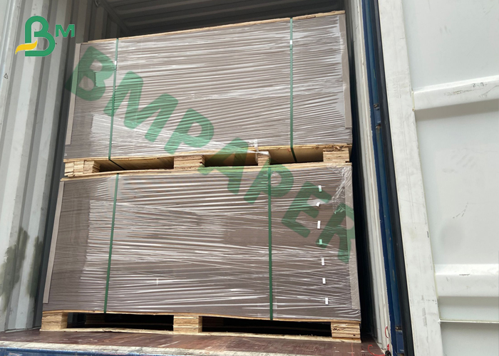 White laminated paperboard