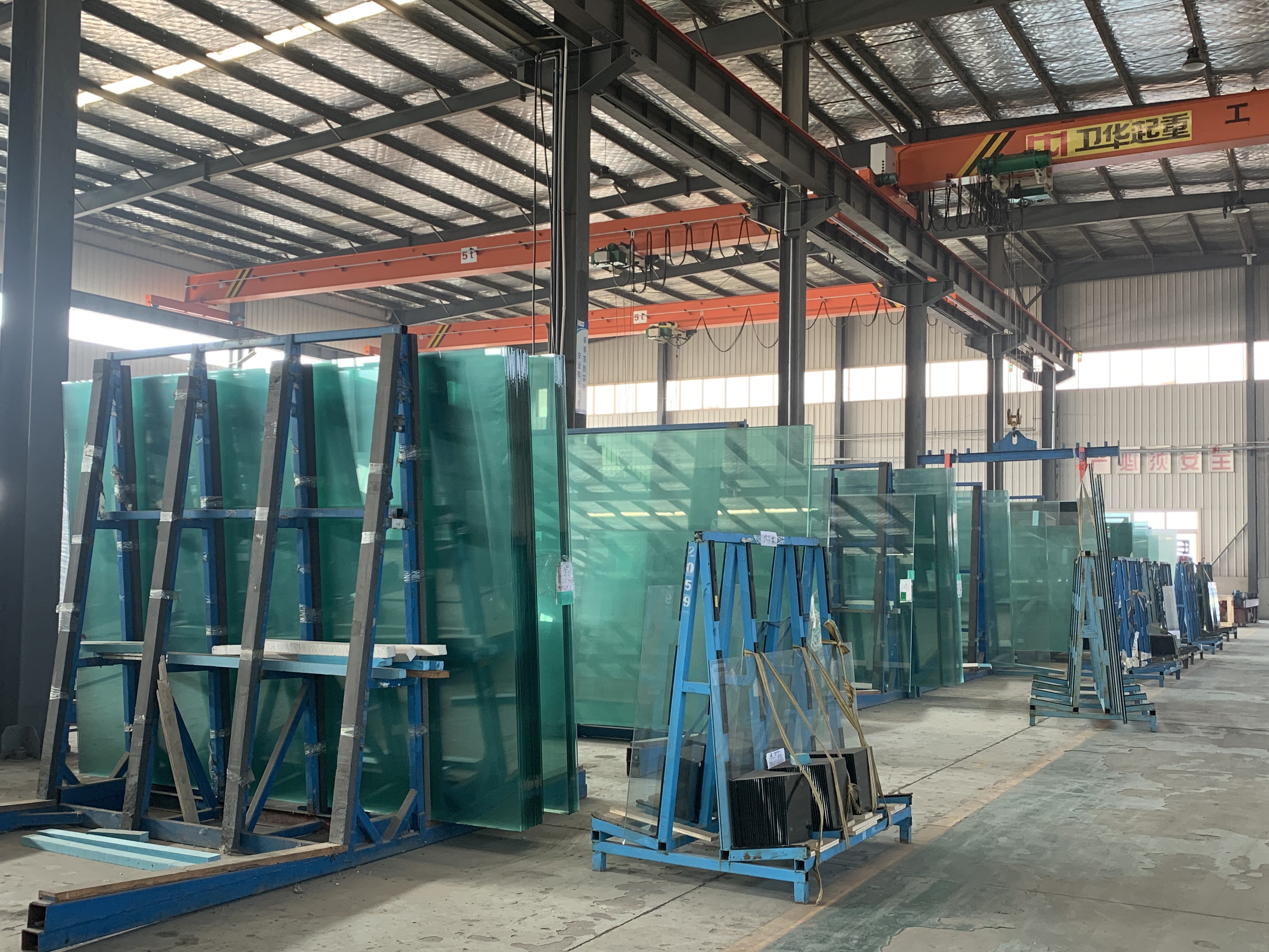 glazed glass curtain wall black