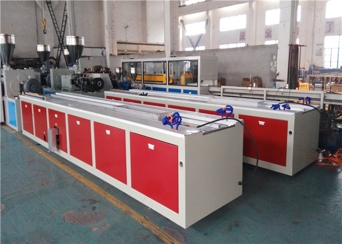 CE WPC Profile Extrusion Line 100 - 150KG/H High Production Capacity