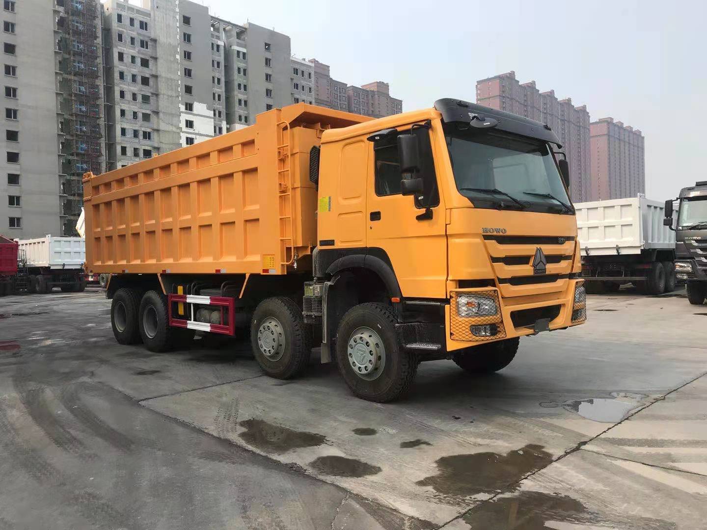 Tipper truck