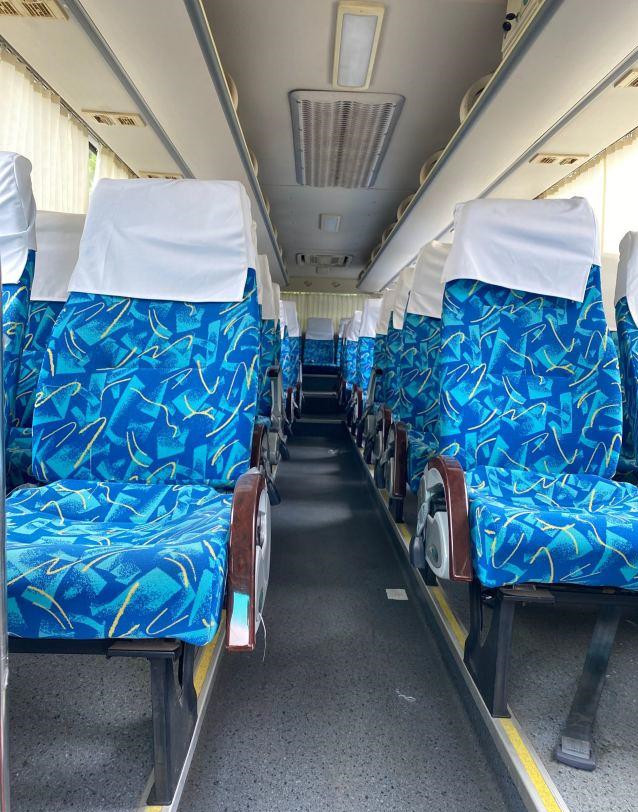 2015 Year 47 Seats Used Passenger Coaches Golden Dragon Brand XML6103J38 Model 232HP Power Left Hand Steering
