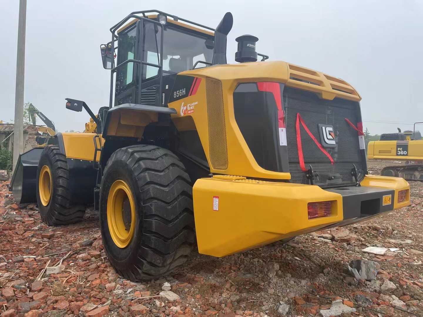 5 Ton Used Loaders Chinese Liugong Loader With Cummins 6CTA8.3-C215 Engine