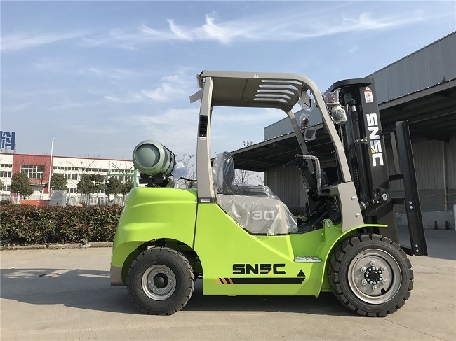Economical 3tons Petrol Engine Forklift