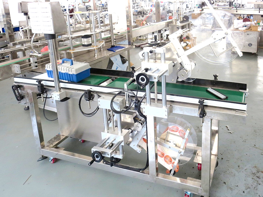 YM220 Top And Bottom Double Side Flat Surface Labeling Machine for Small Businesses