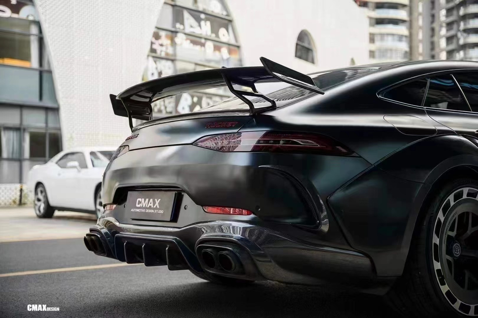 For Mercedes-Benz AMG GT50 GT63 Carbon Fiber Spoiler AMG GT50 GT63 Upgraded RT900-style Carbon Fiber Spoiler Wing