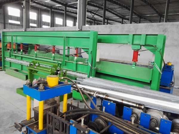 Professional NC Sheet Metal Roofing Roll Forming Machine Hydraulic Press Brake