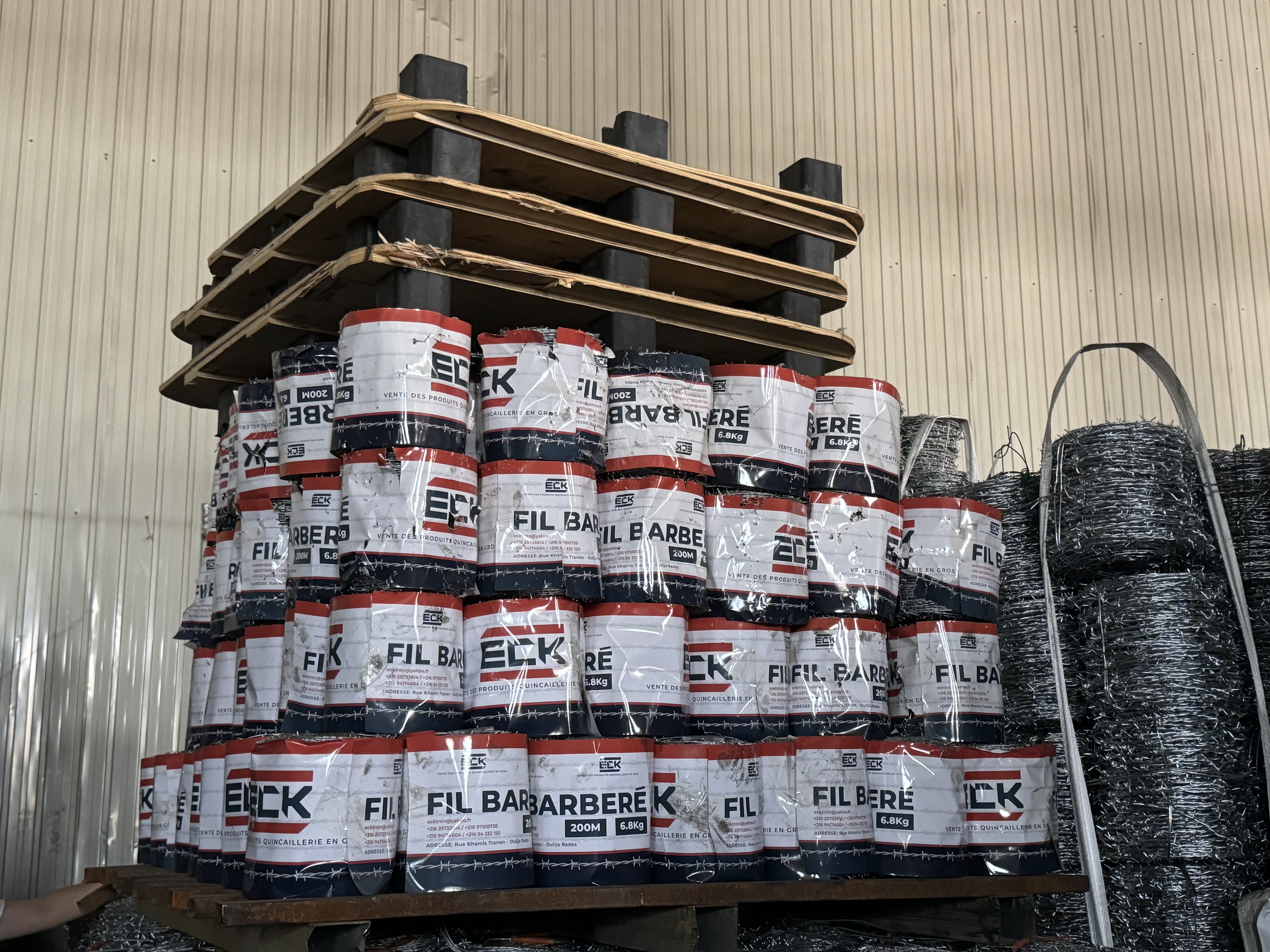 PVC Or Galvanized Security Barbed Wire For Border Protection