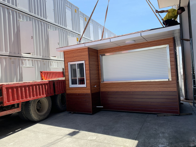 Small Prefabricated Modular Toilets Bathroom For Pubic PU Sandwich Panel