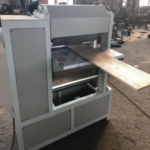  Class WPC Embossing Machine Composite Panels 300mm Roller Embossing Machine Manufactures