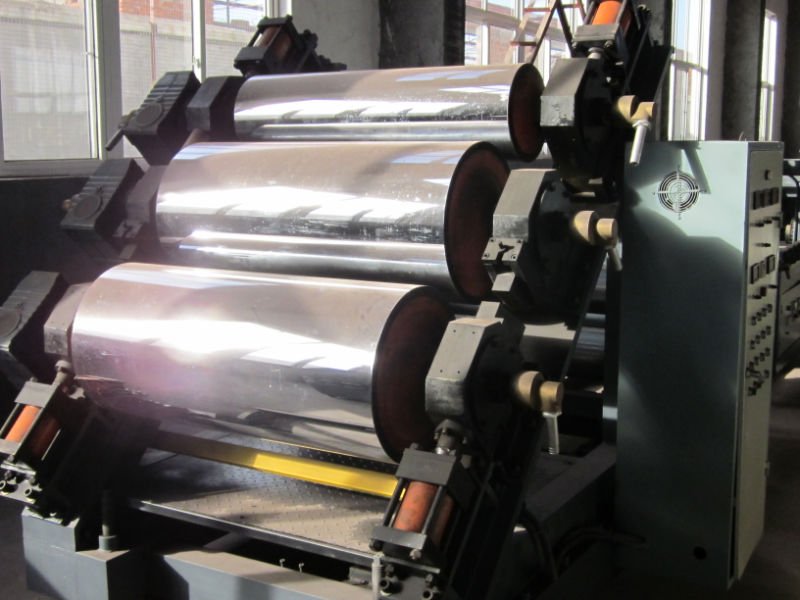 ISO9001 Certification PVC Calender Machine Plastic Five Roll Calender Machine