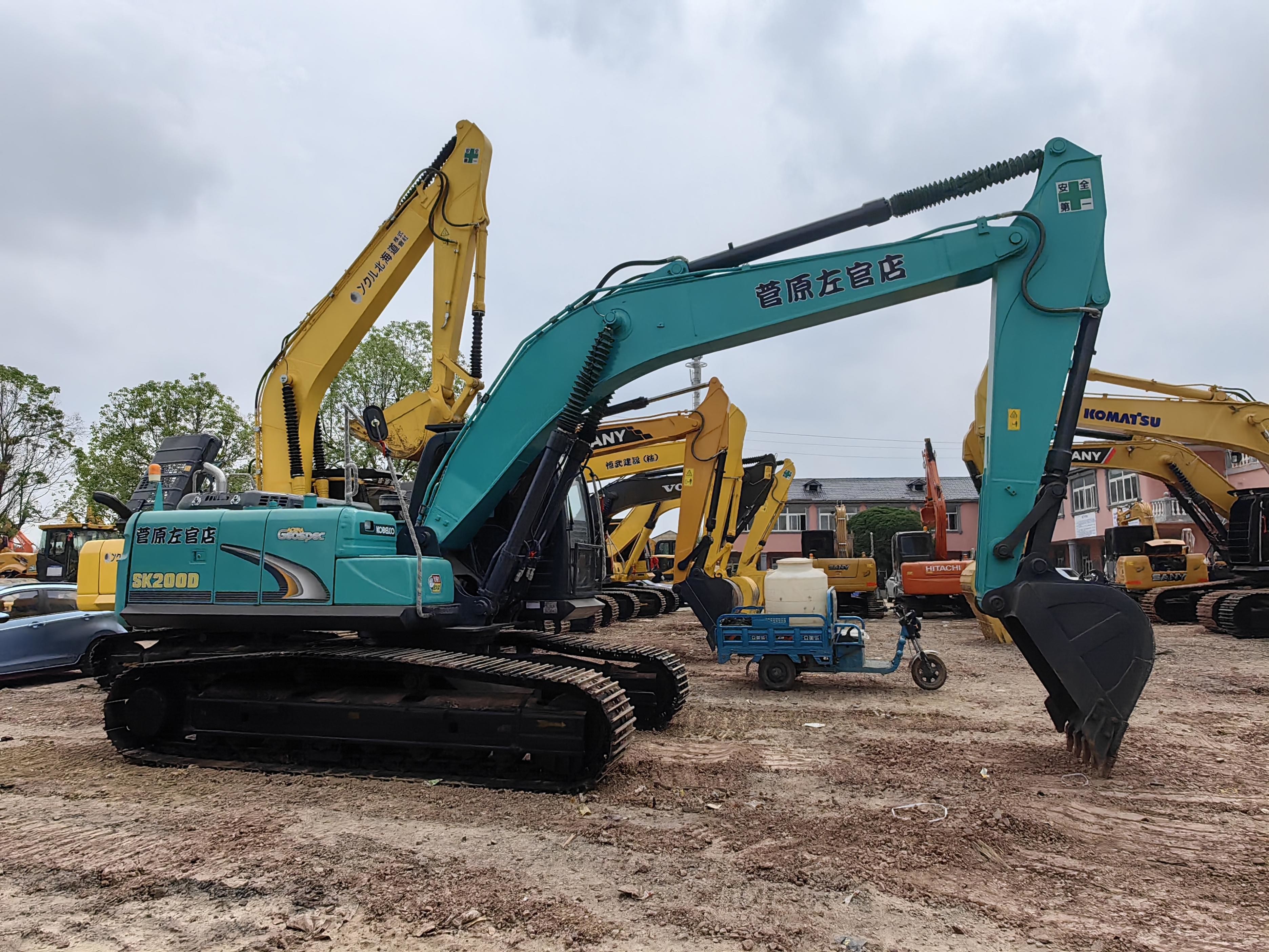 20 Ton Kobelco Second Hand Excavator With 0.8m3 Bucket Capacity