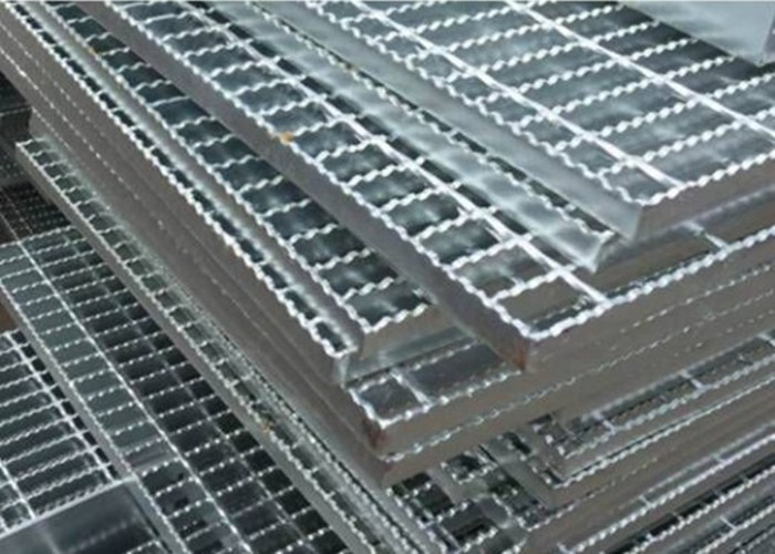 Custom Heavy Duty Grating Hot Dip Galvanized Serrated Stainless Steel