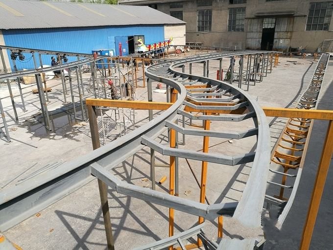 Space Train Design Kiddie Roller Coaster Customized Capacity For Children / Adults