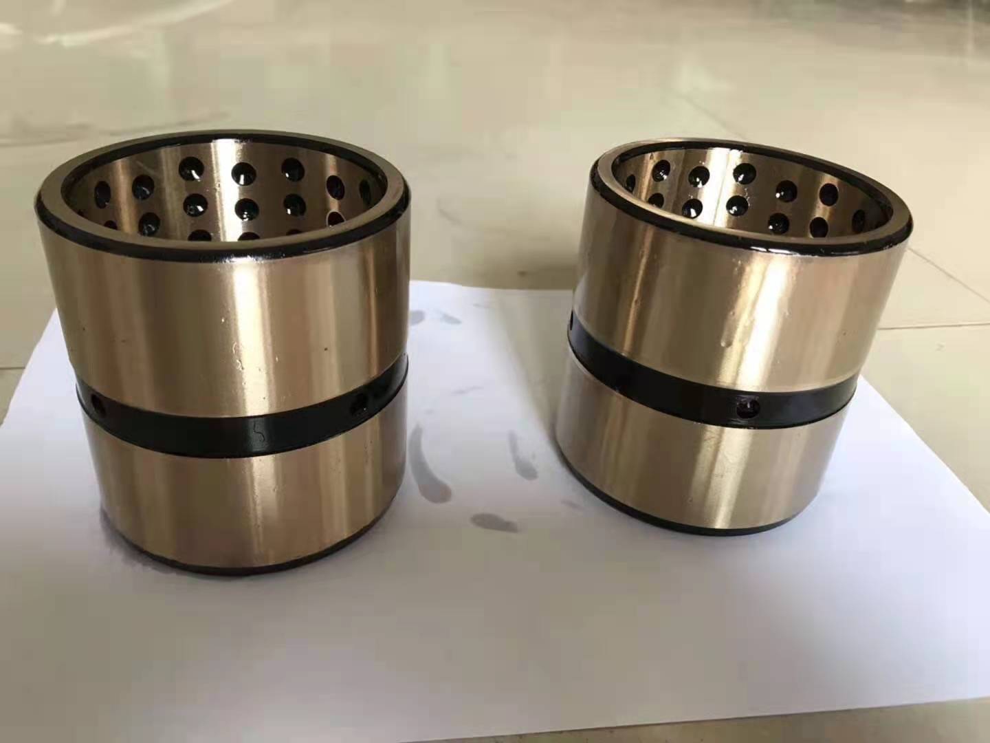 Alloy Steel Cylinder Excavator Bucket Bushings Excavator Spare Parts Arm Bushing