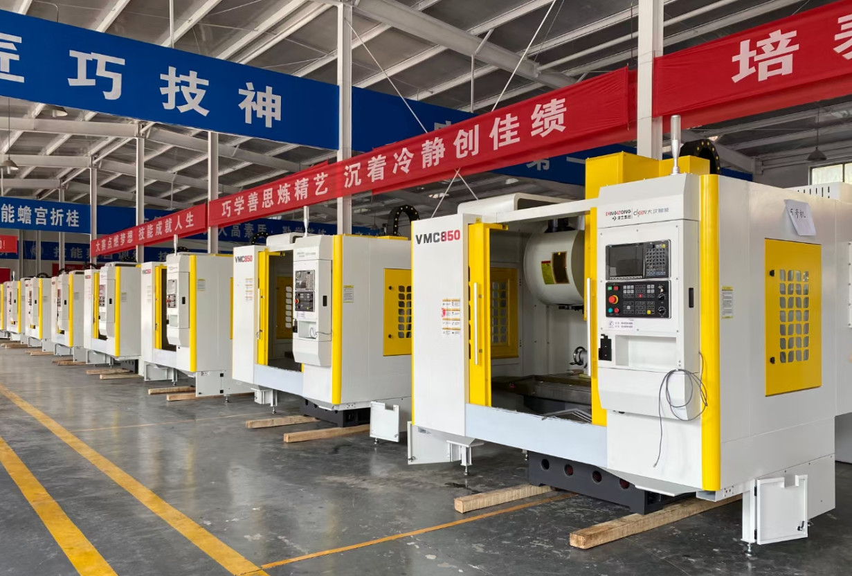 China Precision 3 Axis New CNC Vertical Milling Machine Center