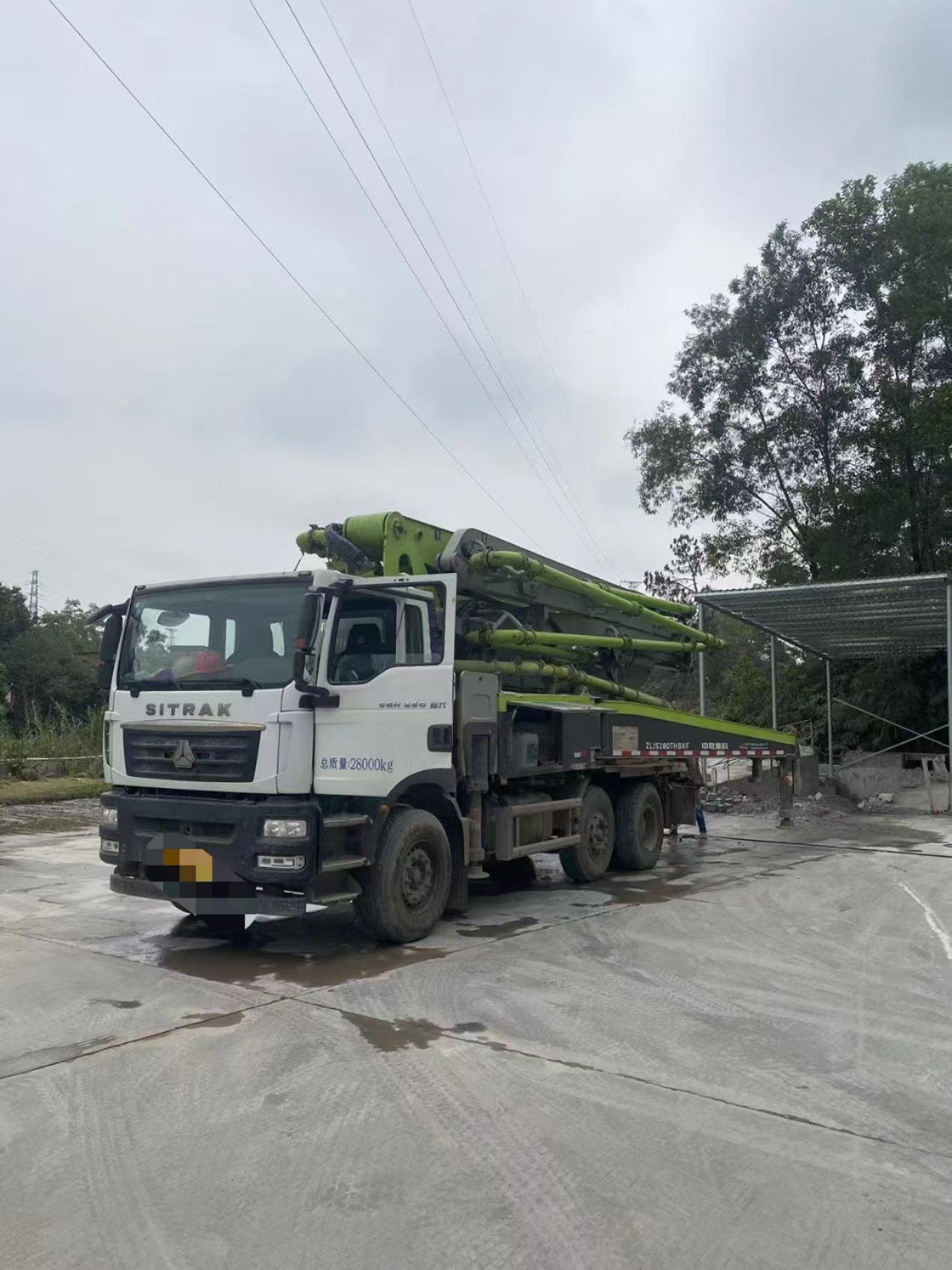 Zoomlion 2022 40m Shandeka chassis concrete pump truck high efficiency pumping price discount