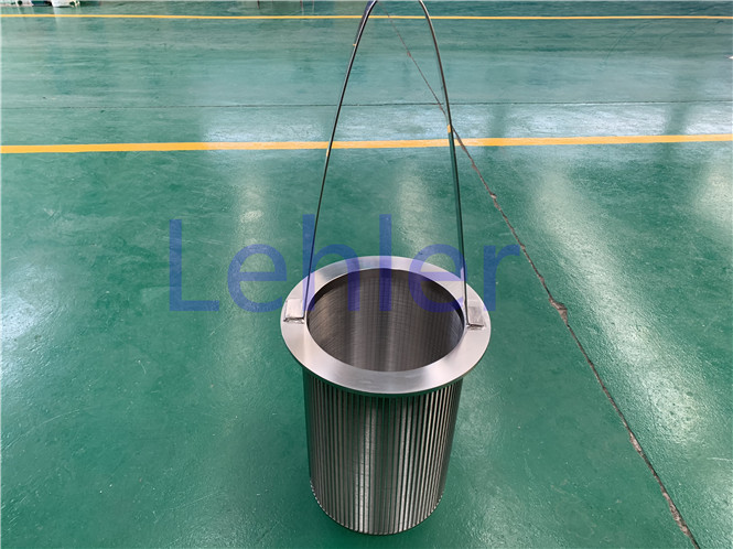SUS304 Basket Screen Filter Smooth Wire Surface For Waste Water Treatment