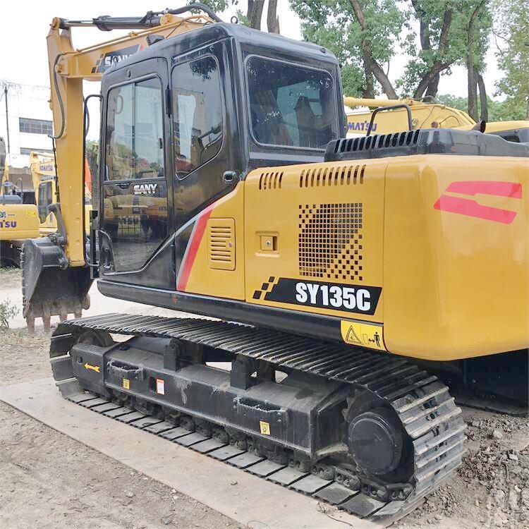 Original Hydraulic Valve and 0.53 m3 Bucket on Sany Excavator 13 Ton in Shanghai