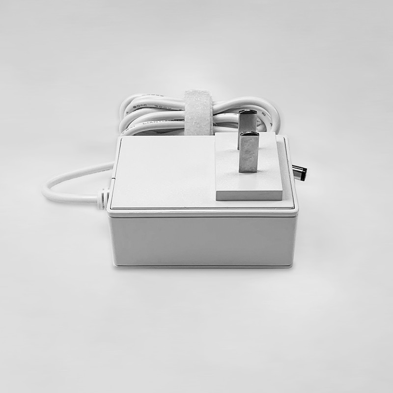 0.5A 18V Wall Mount Power Adapters Versatility Safe Approved