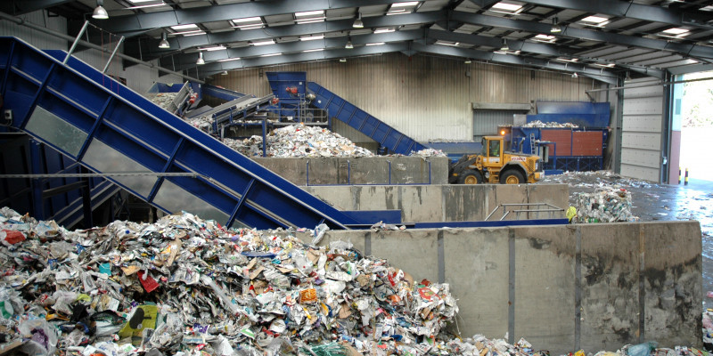 120kw Domestic Waste Sorting Plant Recycling Line For Food Drink Bottle