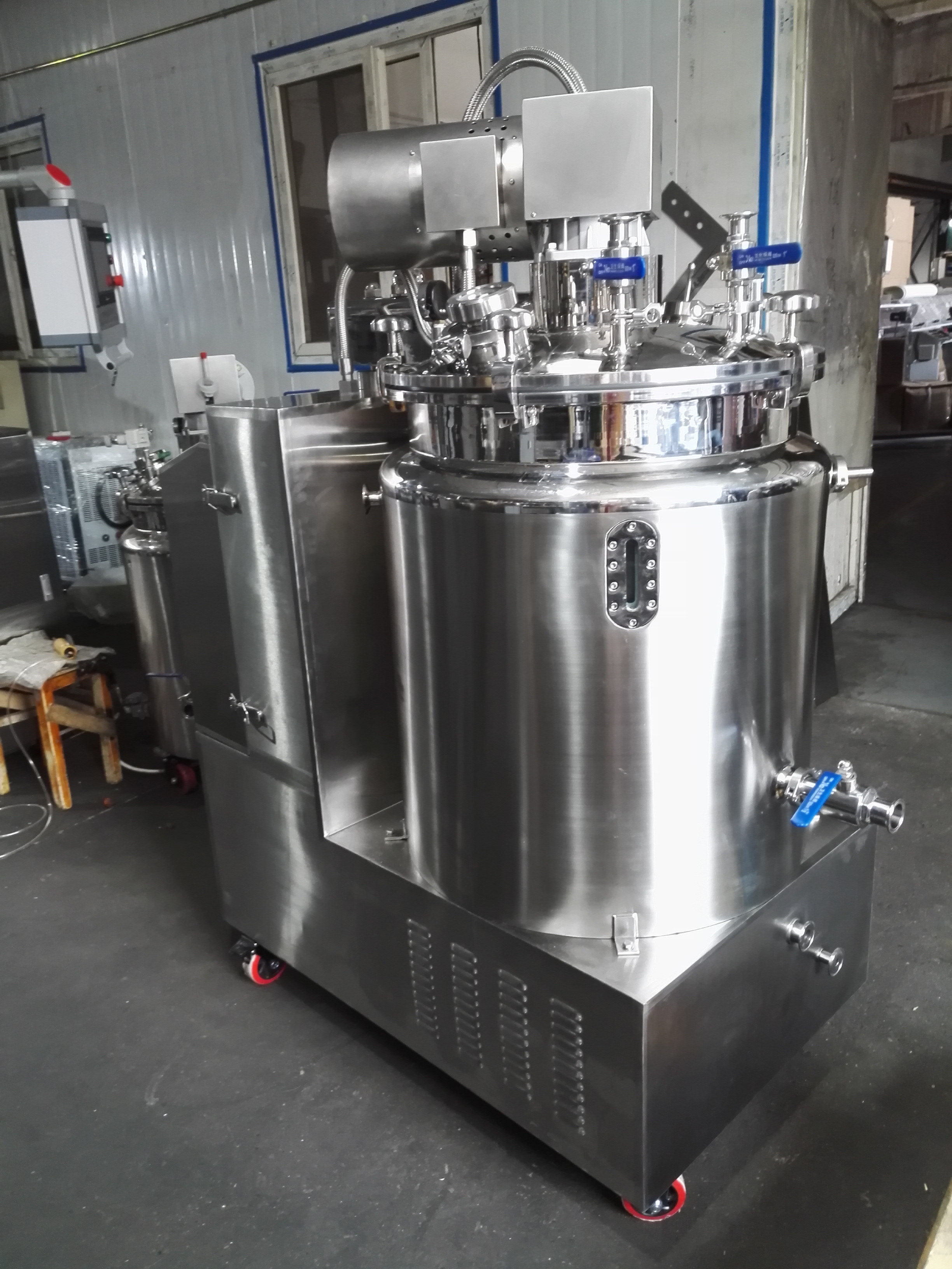 100L Storage Stirring Stainless Steel Tank With Vacuum Pump Electric Heating