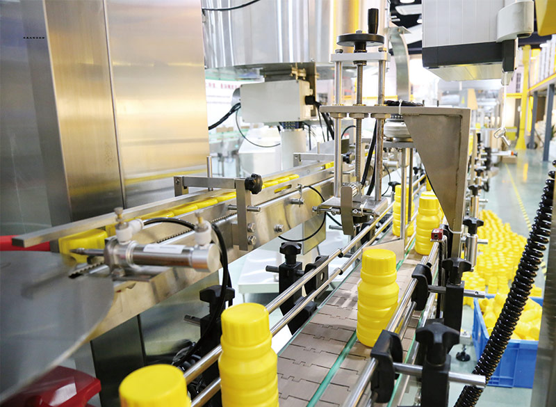 Nonmetal Rotary Automatic Capping Machine PLC Controlled Bottle