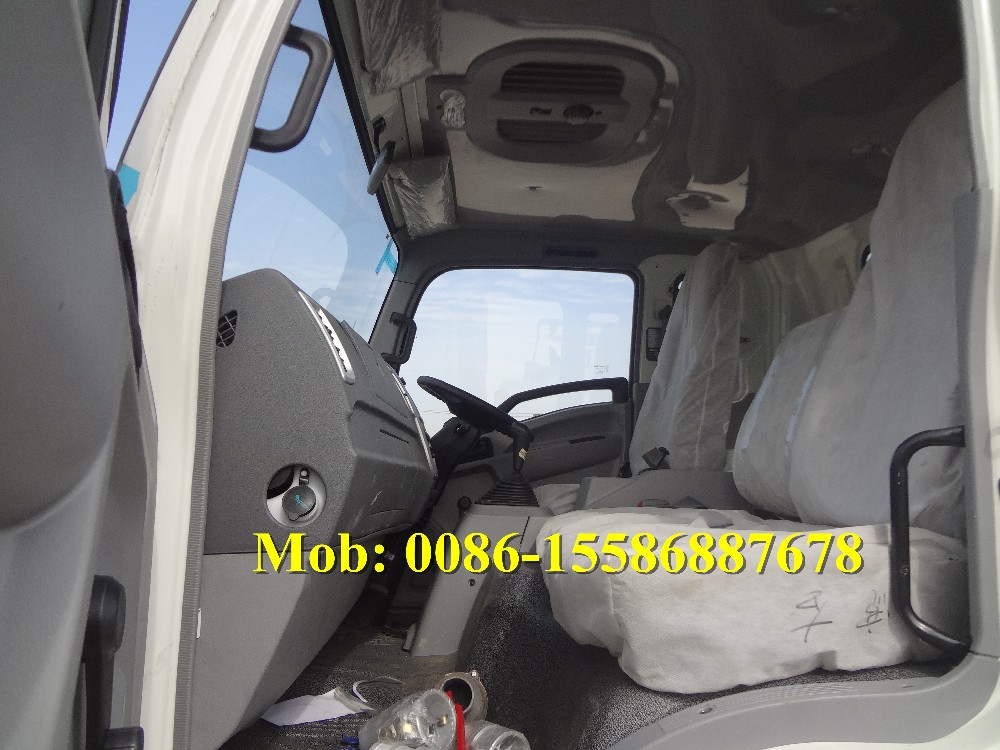 RHD 4x2 SINOTRUK HOWO 10000L Water Bowser Truck