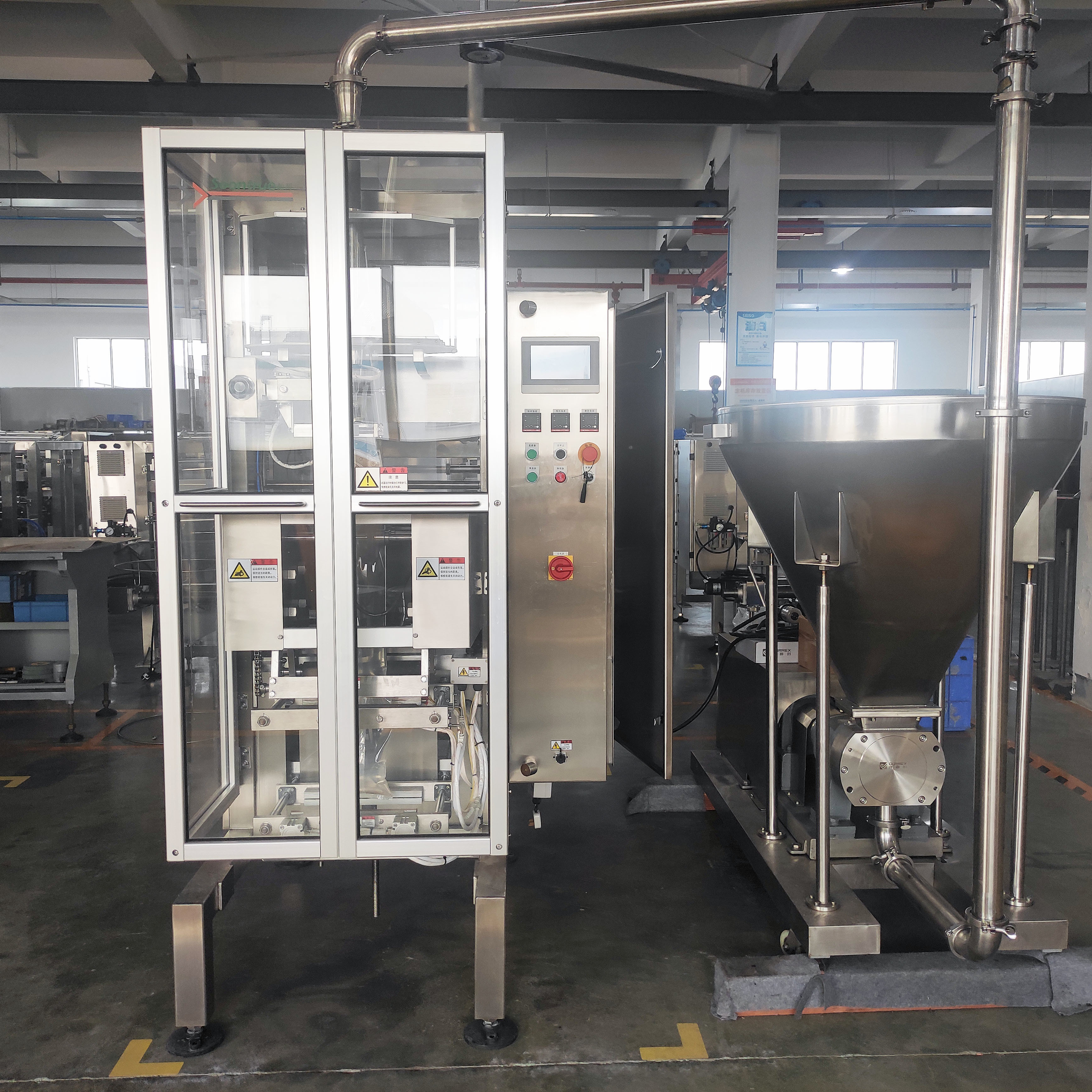 Automatic Liquid Vertical Packing Machine Tomato Sauce Ketchup Liquid Packing Machine