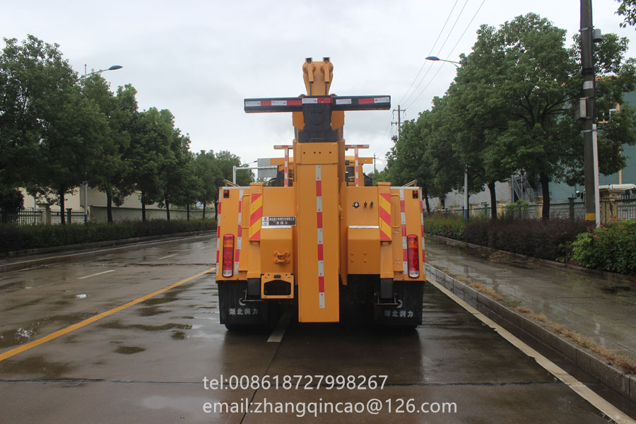 Low Price Flat Wrecker Truck With Huge Power