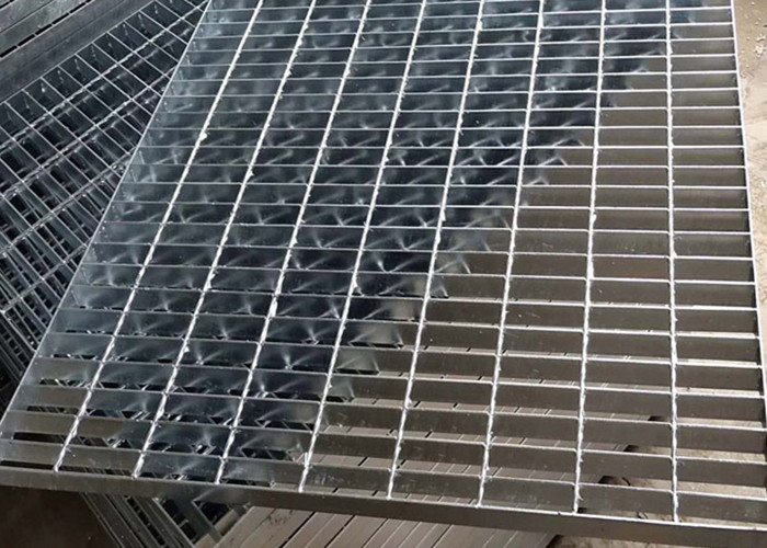 Anti Skid 100mm Catwalk Steel Grating Pressure Locked For Footbridge