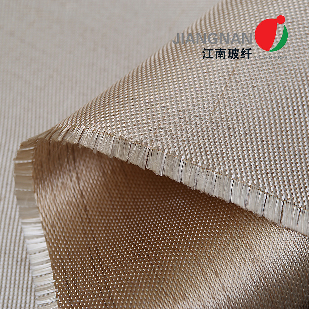 Heat Treated Fiberglass Fabric Satin Weave E Glass Fabric 0.6mm Thickness