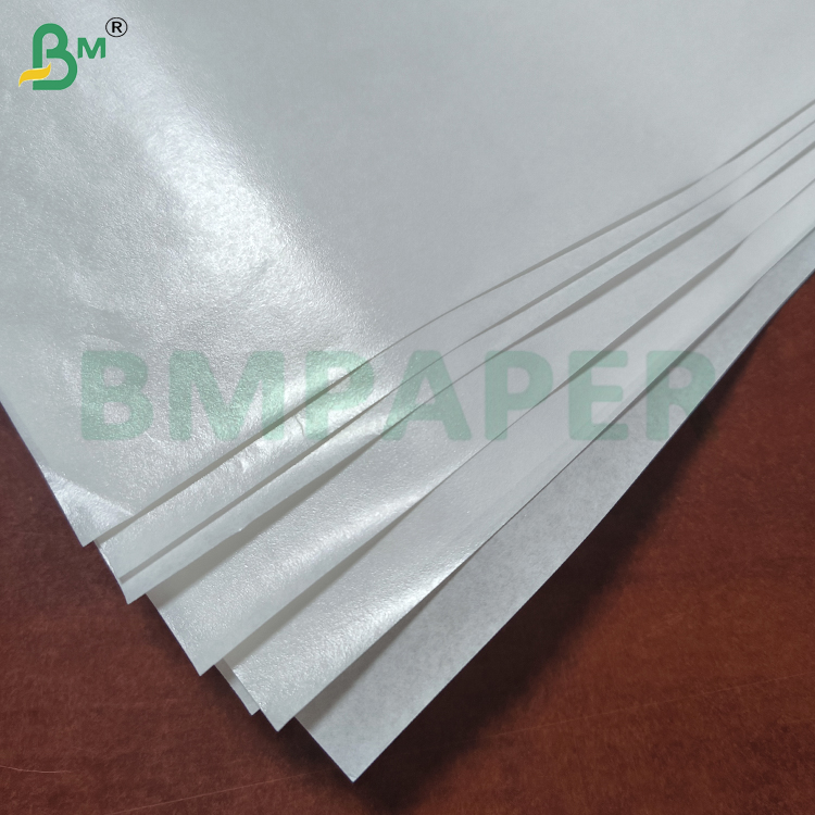 White MG Bleached Paper Machine Glazed With High Gloss On One Side 30gsm - 70gsm