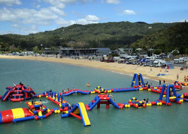 Amazing Inflatable Water Park For Lake , Huge Water Park Inflatable With 0.9mm