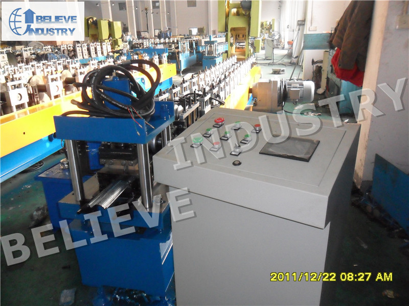  Hydraulic Cutting Type Rolling Shutter Slats Roll Forming Machine With Punching Holes Manufactures