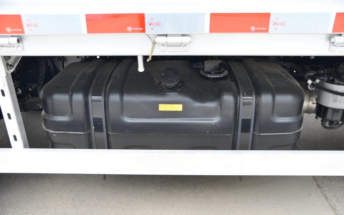Foton Omak S1 160HP 4.17M Single Row Palletized Light Cargo Truck Cargo Box Truck