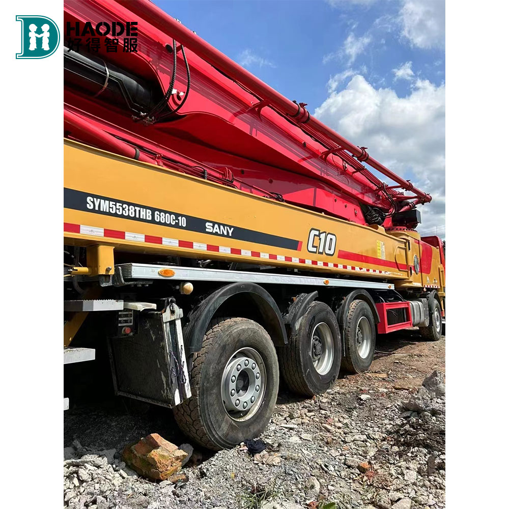 SYM5538THB 660C-10 67M Mounted Zoomlion Trailer Concrete Boom Pump Truck for Construction