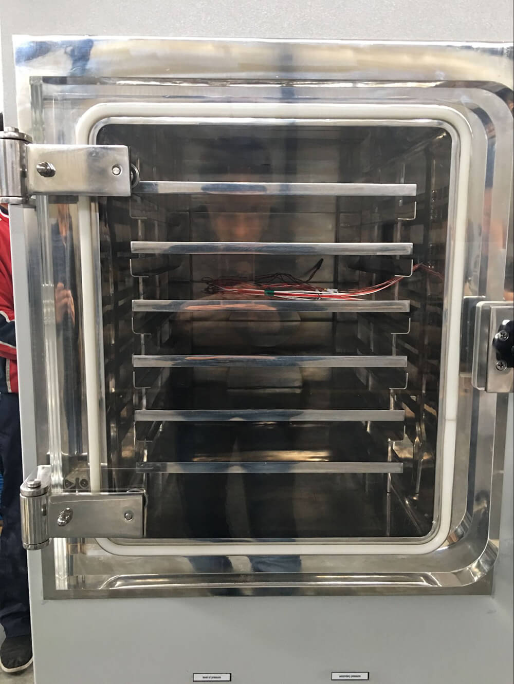 vacuum freeze drying equipment