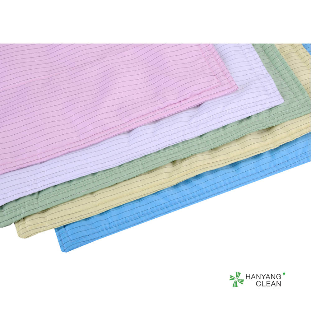 Polyester fiber and conductive fiber 3 layers microfiber cleaning cloth
