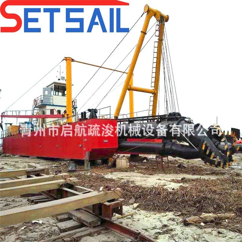 Diesel Engine Hydraulic Control 24 Inch Cutter Suction Sand Dredger