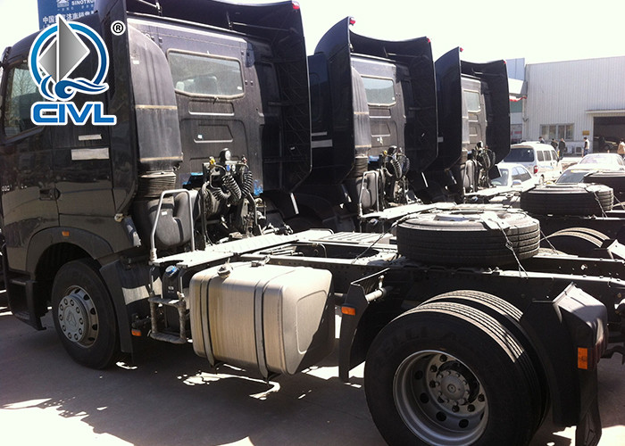 SINOTRUK HOWO Prime Mover Truck 4X2 Tractor Truck 290HP 10 Tires ZZ4257S3243V