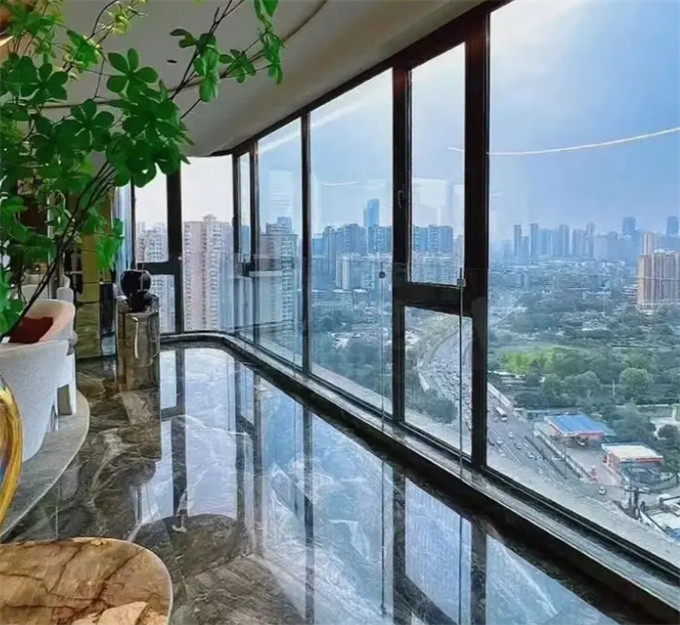 Superior 14 Layer Sealing Aluminum And Glass Casement Windows For Customer Requirements