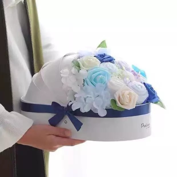 New Design Flower Box Baby Cradle Shape Box For Baby Birthday rose gift
